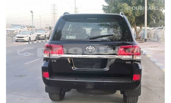 Buy Import Toyota Land Cruiser Black Car in Import - Dubai in Enga Buy Import Toyota Land Cruiser Black Car in Import - Dubai in Enga