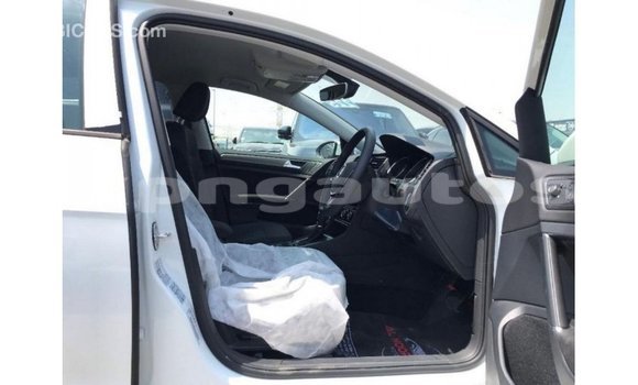 Buy Import Volkswagen Golf White Car in Import - Dubai in Enga Buy Import Volkswagen Golf White Car in Import - Dubai in Enga