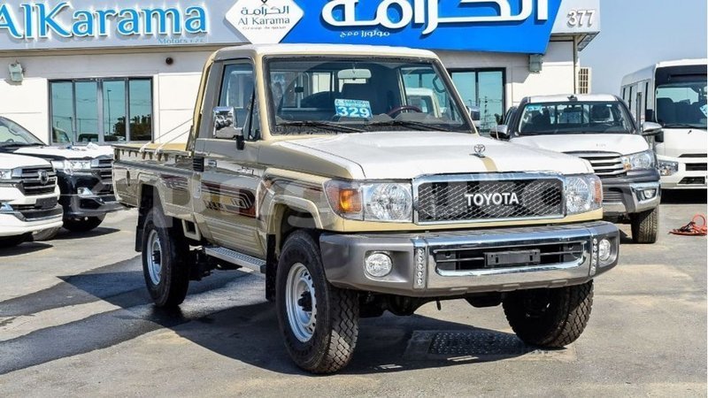 Big with watermark toyota land cruiser enga import dubai 4888