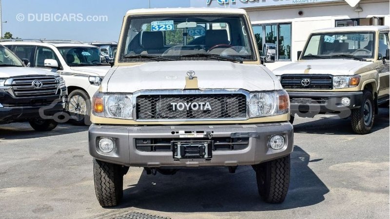 Big with watermark toyota land cruiser enga import dubai 4889