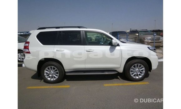 Buy Import Toyota Prado White Car in Import - Dubai in Enga Buy Import Toyota Prado White Car in Import - Dubai in Enga