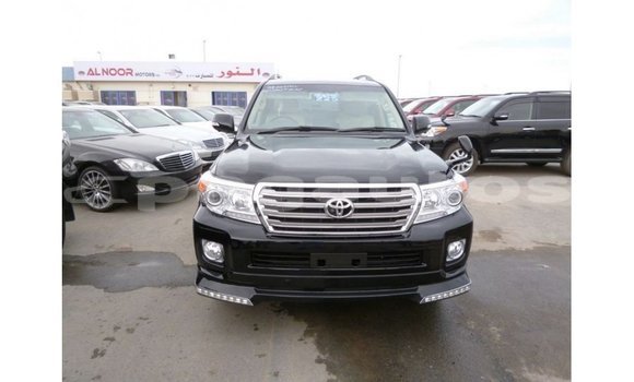 Buy Import Toyota Land Cruiser Black Car in Import - Dubai in Enga Buy Import Toyota Land Cruiser Black Car in Import - Dubai in Enga