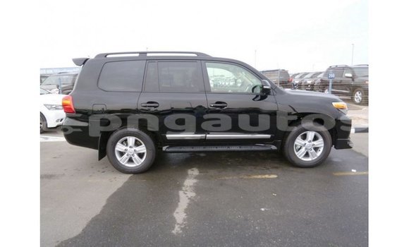 Buy Import Toyota Land Cruiser Black Car in Import - Dubai in Enga Buy Import Toyota Land Cruiser Black Car in Import - Dubai in Enga