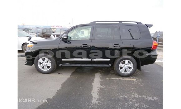 Buy Import Toyota Land Cruiser Black Car in Import - Dubai in Enga Buy Import Toyota Land Cruiser Black Car in Import - Dubai in Enga