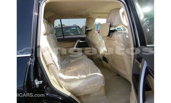 Buy Import Toyota Land Cruiser Black Car in Import - Dubai in Enga Buy Import Toyota Land Cruiser Black Car in Import - Dubai in Enga