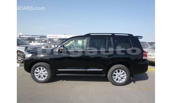 Buy Import Toyota Land Cruiser Black Car in Import - Dubai in Enga Buy Import Toyota Land Cruiser Black Car in Import - Dubai in Enga