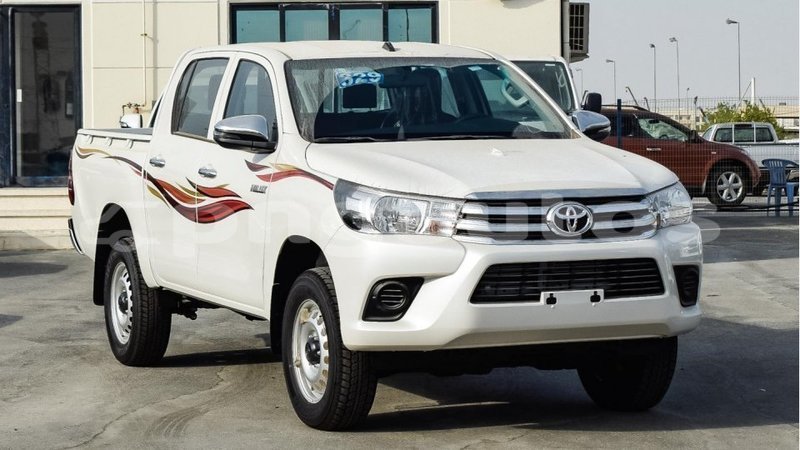 Big with watermark toyota hilux enga import dubai 4900