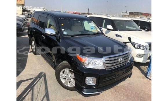 Buy Import Toyota Land Cruiser Black Car in Import - Dubai in Enga Buy Import Toyota Land Cruiser Black Car in Import - Dubai in Enga