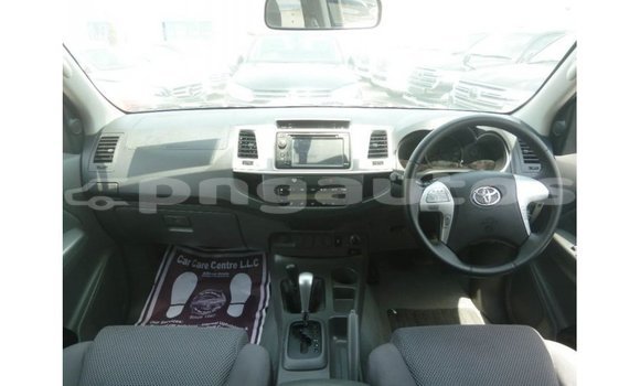 Buy Import Toyota Hilux Blue Car in Import - Dubai in Enga Buy Import Toyota Hilux Blue Car in Import - Dubai in Enga