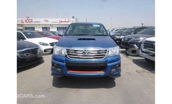 Buy Import Toyota Hilux Blue Car in Import - Dubai in Enga Buy Import Toyota Hilux Blue Car in Import - Dubai in Enga