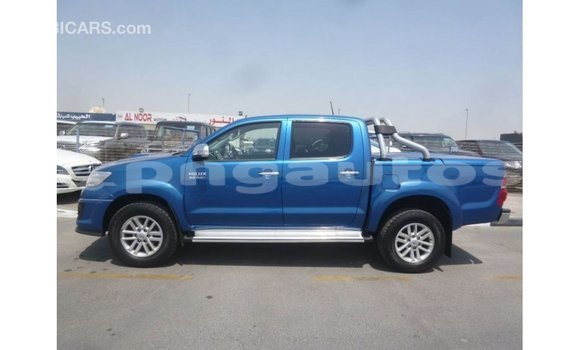 Buy Import Toyota Hilux Blue Car in Import - Dubai in Enga Buy Import Toyota Hilux Blue Car in Import - Dubai in Enga