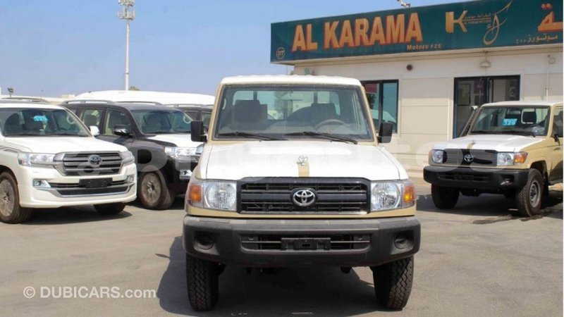 Big with watermark toyota land cruiser enga import dubai 4913
