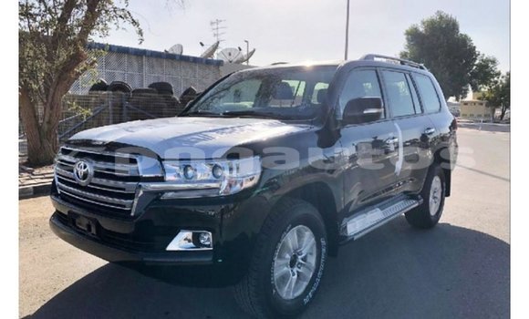 Buy Import Toyota Land Cruiser Black Car in Import - Dubai in Enga Buy Import Toyota Land Cruiser Black Car in Import - Dubai in Enga