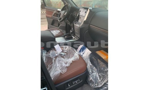 Buy Import Toyota Land Cruiser Black Car in Import - Dubai in Enga Buy Import Toyota Land Cruiser Black Car in Import - Dubai in Enga