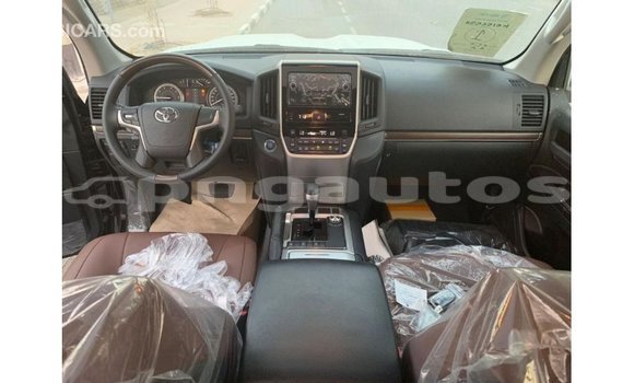 Buy Import Toyota Land Cruiser Black Car in Import - Dubai in Enga Buy Import Toyota Land Cruiser Black Car in Import - Dubai in Enga