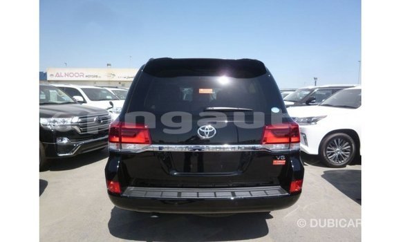 Buy Import Toyota Land Cruiser Black Car in Import - Dubai in Enga Buy Import Toyota Land Cruiser Black Car in Import - Dubai in Enga