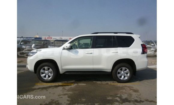 Buy Import Toyota Prado White Car in Import - Dubai in Enga Buy Import Toyota Prado White Car in Import - Dubai in Enga