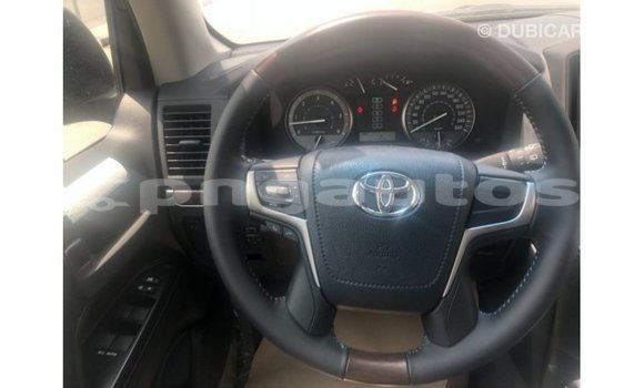 Buy Import Toyota Land Cruiser Other Car in Import - Dubai in Enga Buy Import Toyota Land Cruiser Other Car in Import - Dubai in Enga