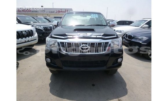 Buy Import Toyota Hilux Black Car in Import - Dubai in Enga Buy Import Toyota Hilux Black Car in Import - Dubai in Enga