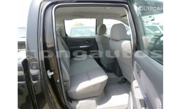 Buy Import Toyota Hilux Black Car in Import - Dubai in Enga Buy Import Toyota Hilux Black Car in Import - Dubai in Enga