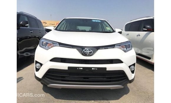 Buy Import Toyota 4Runner White Car in Import - Dubai in Enga Buy Import Toyota 4Runner White Car in Import - Dubai in Enga