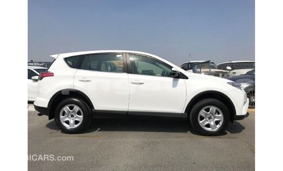 Buy Import Toyota 4Runner White Car in Import - Dubai in Enga Buy Import Toyota 4Runner White Car in Import - Dubai in Enga