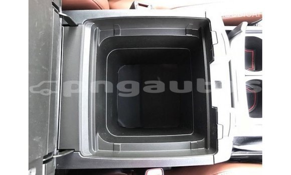 Buy Import Toyota Land Cruiser Black Car in Import - Dubai in Enga Buy Import Toyota Land Cruiser Black Car in Import - Dubai in Enga