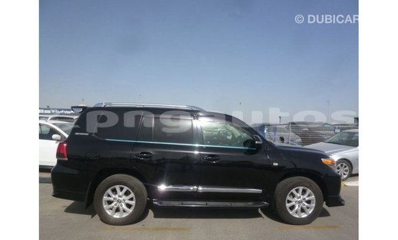 Buy Import Toyota Land Cruiser Black Car in Import - Dubai in Enga Buy Import Toyota Land Cruiser Black Car in Import - Dubai in Enga
