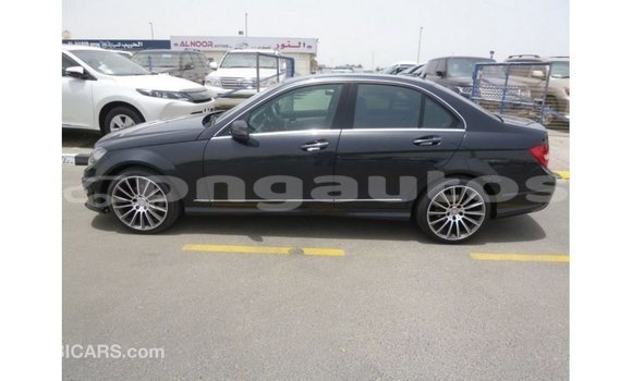 Buy Import Mercedes-Benz 190 Black Car in Import - Dubai in Enga Buy Import Mercedes-Benz 190 Black Car in Import - Dubai in Enga