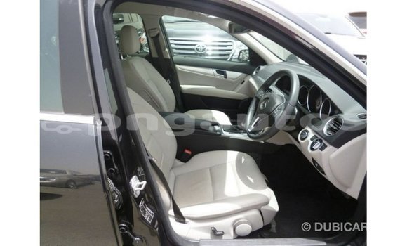 Buy Import Mercedes-Benz 190 Black Car in Import - Dubai in Enga Buy Import Mercedes-Benz 190 Black Car in Import - Dubai in Enga