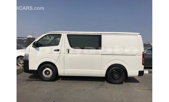 Buy Import Toyota Hiace White Car in Import - Dubai in Enga Buy Import Toyota Hiace White Car in Import - Dubai in Enga