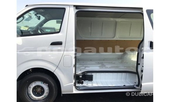 Buy Import Toyota Hiace White Car in Import - Dubai in Enga Buy Import Toyota Hiace White Car in Import - Dubai in Enga