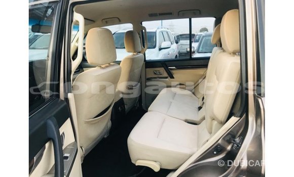 Buy Import Mitsubishi Pajero Brown Car in Import - Dubai in Enga Buy Import Mitsubishi Pajero Brown Car in Import - Dubai in Enga