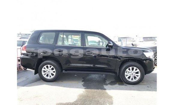 Buy Import Toyota Land Cruiser Black Car in Import - Dubai in Enga Buy Import Toyota Land Cruiser Black Car in Import - Dubai in Enga