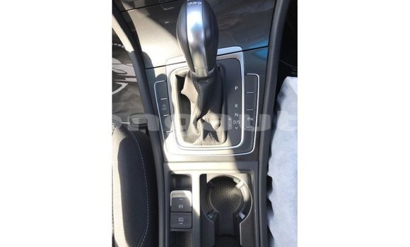 Buy Import Volkswagen Golf Other Car in Import - Dubai in Enga Buy Import Volkswagen Golf Other Car in Import - Dubai in Enga