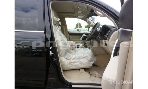 Buy Import Toyota Land Cruiser Black Car in Import - Dubai in Enga Buy Import Toyota Land Cruiser Black Car in Import - Dubai in Enga