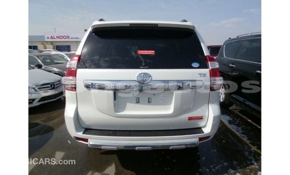 Buy Import Toyota Prado White Car in Import - Dubai in Enga Buy Import Toyota Prado White Car in Import - Dubai in Enga