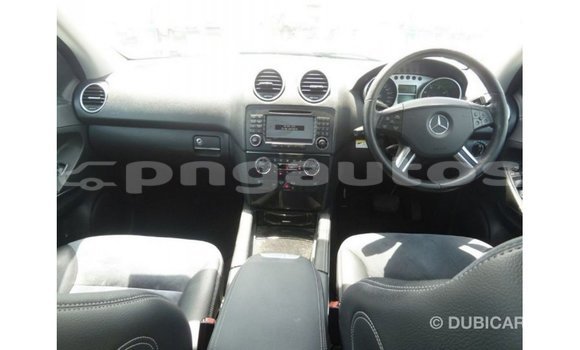 Buy Import Mercedes-Benz 190 Black Car in Import - Dubai in Enga Buy Import Mercedes-Benz 190 Black Car in Import - Dubai in Enga
