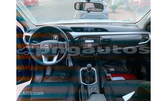 Buy Import Toyota Hilux Black Car in Import - Dubai in Enga Buy Import Toyota Hilux Black Car in Import - Dubai in Enga