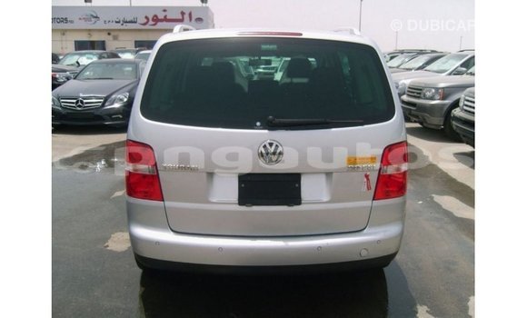Buy Import Volkswagen Touran Other Car in Import - Dubai in Enga Buy Import Volkswagen Touran Other Car in Import - Dubai in Enga