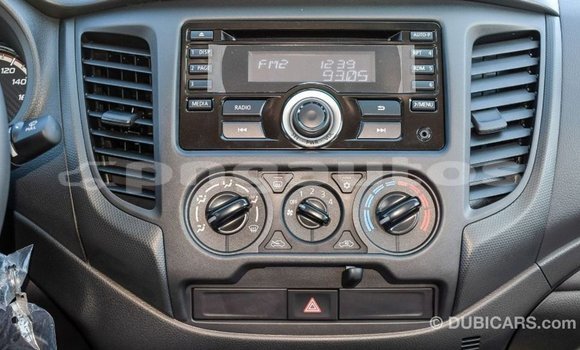 Acheter Import Voiture Mitsubishi L200 Blanc à Import - Dubai, Enga Acheter Import Voiture Mitsubishi L200 Blanc à Import - Dubai, Enga