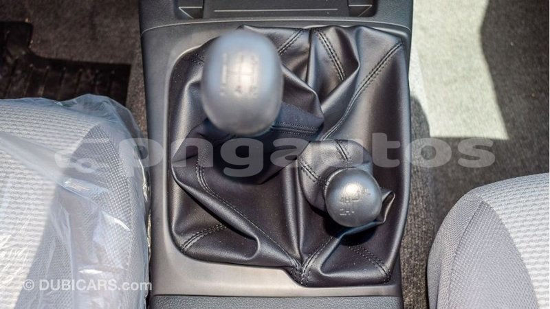 Big with watermark mitsubishi l200 enga import dubai 4965