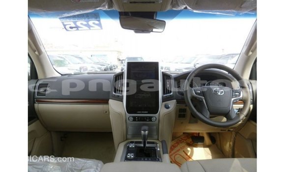 Buy Import Toyota Land Cruiser Other Car in Import - Dubai in Enga Buy Import Toyota Land Cruiser Other Car in Import - Dubai in Enga