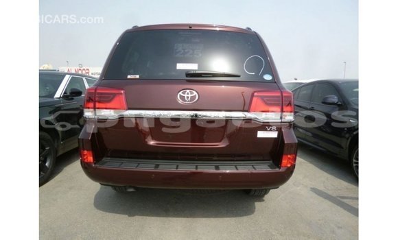 Buy Import Toyota Land Cruiser Other Car in Import - Dubai in Enga Buy Import Toyota Land Cruiser Other Car in Import - Dubai in Enga