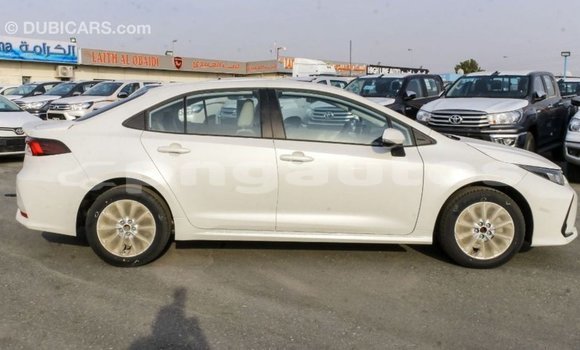 Buy Import Toyota Corolla White Car in Import - Dubai in Enga Buy Import Toyota Corolla White Car in Import - Dubai in Enga
