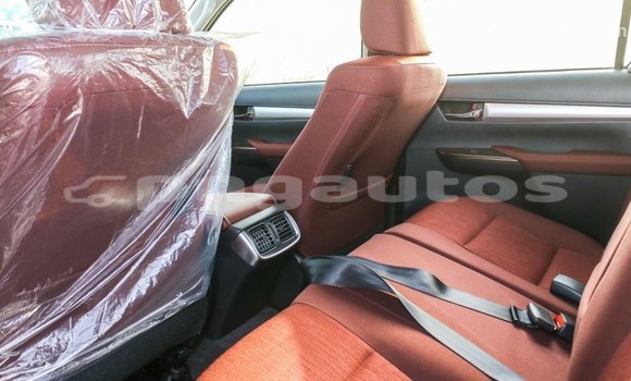 Buy Import Toyota Hilux White Car in Import - Dubai in Enga Buy Import Toyota Hilux White Car in Import - Dubai in Enga