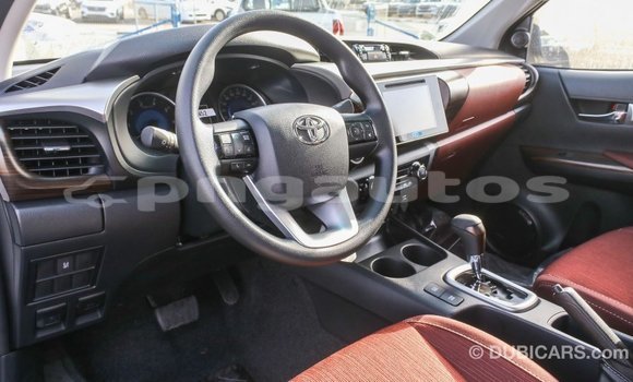 Buy Import Toyota Hilux White Car in Import - Dubai in Enga Buy Import Toyota Hilux White Car in Import - Dubai in Enga