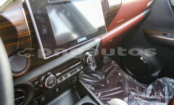 Buy Import Toyota Hilux White Car in Import - Dubai in Enga Buy Import Toyota Hilux White Car in Import - Dubai in Enga