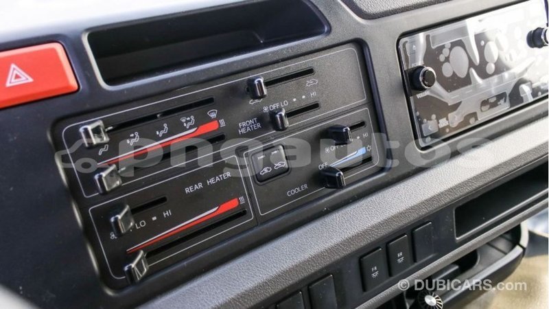 Big with watermark toyota coaster enga import dubai 4975