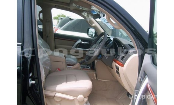Buy Import Toyota Land Cruiser Black Car in Import - Dubai in Enga Buy Import Toyota Land Cruiser Black Car in Import - Dubai in Enga